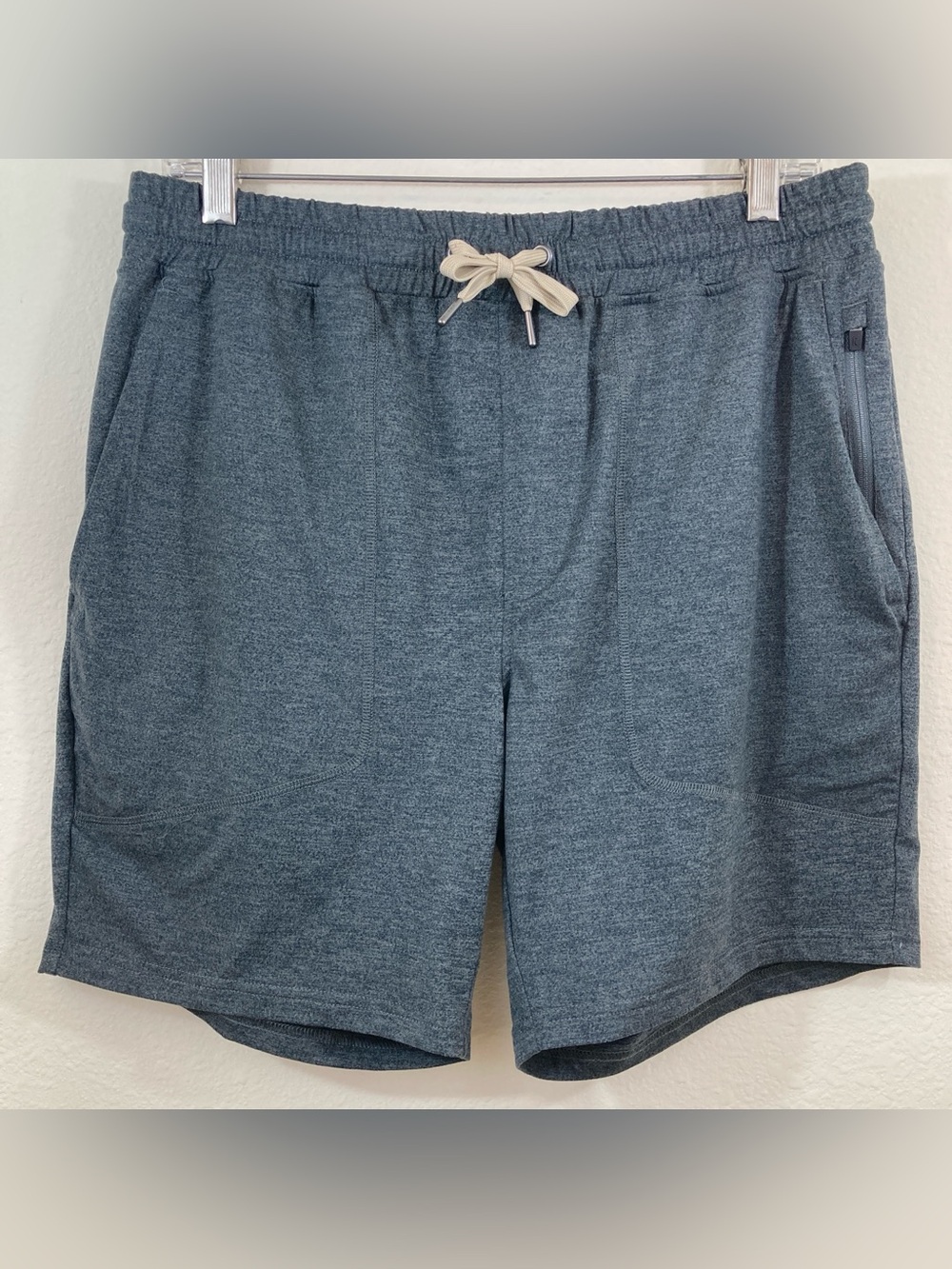 Right of Way Drawstring Shorts Size M Heather Blue Gray Zip Pocket NWT